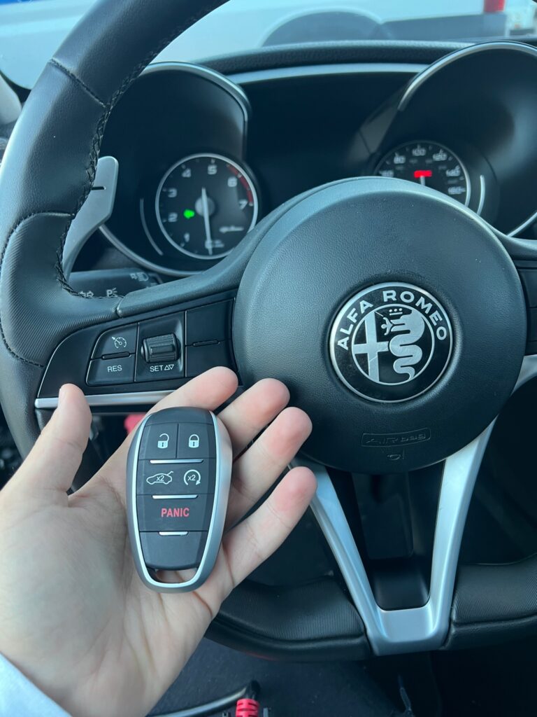 Car key replacement service in Frisco TX mobile locksmith